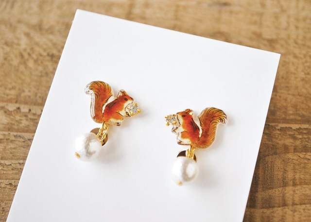 littlebrilliantdays SQUIRREL EARRING